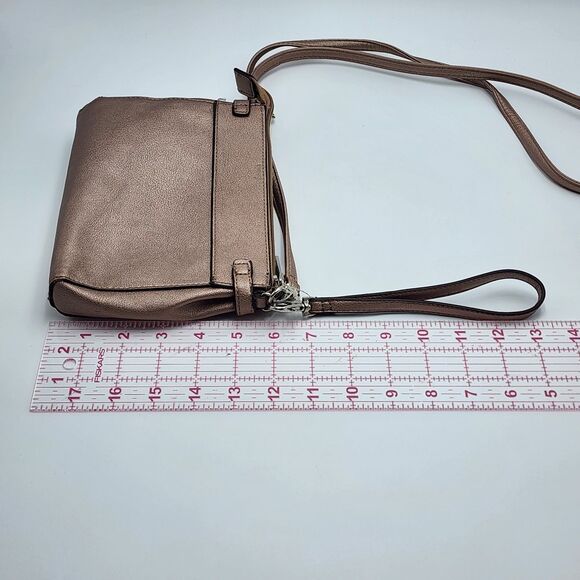 Liz Claiborne Elly Rose Gold Metallic Convertible Wristlet Crossbody Bag - Picture 9 of 9